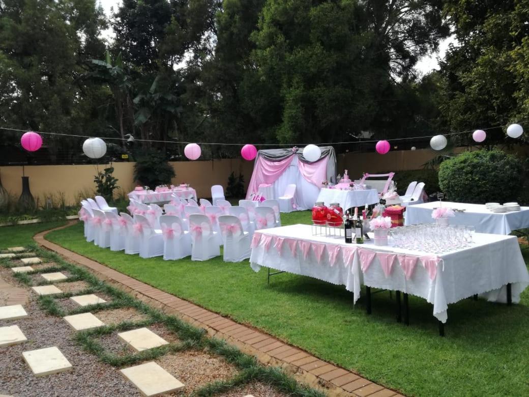 Riverton Manor Centurion Esterno foto