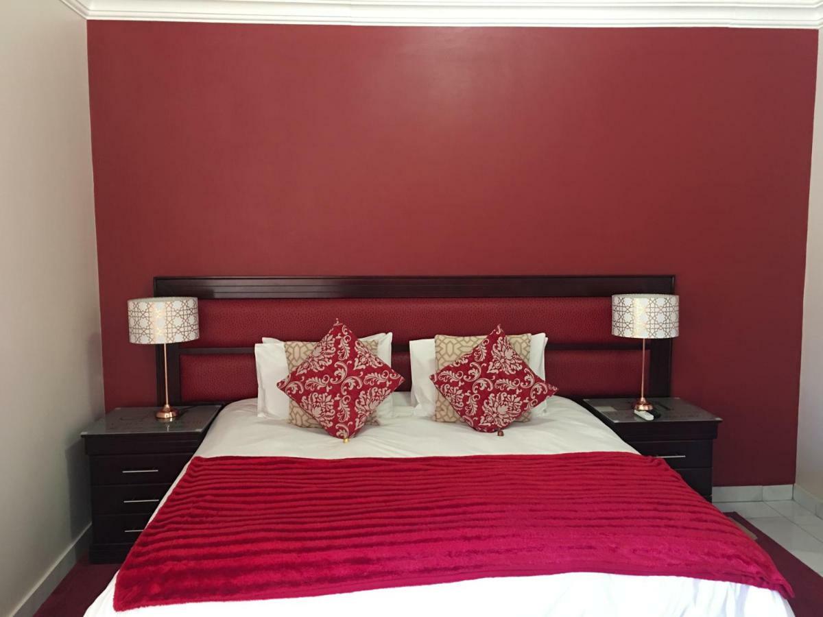 Riverton Manor Centurion Esterno foto